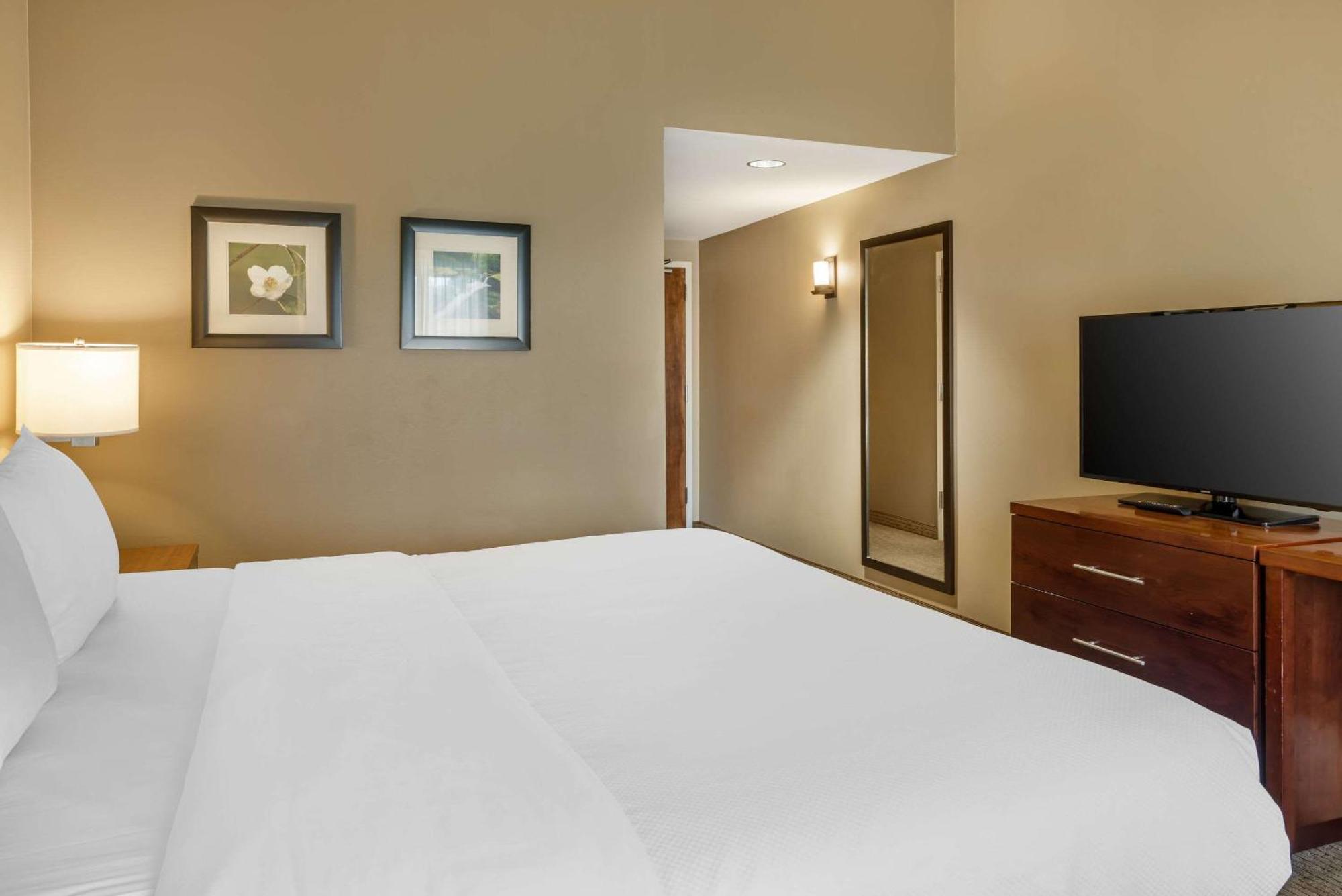 Comfort Inn & Suites At Crossplex Village Birmingham Luaran gambar