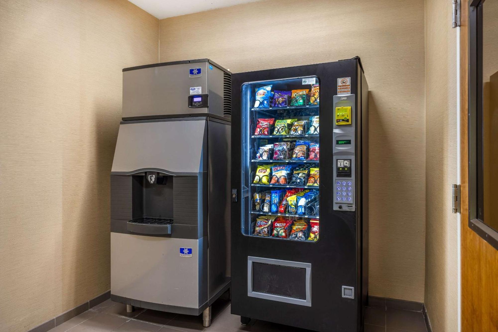 Comfort Inn & Suites At Crossplex Village Birmingham Luaran gambar
